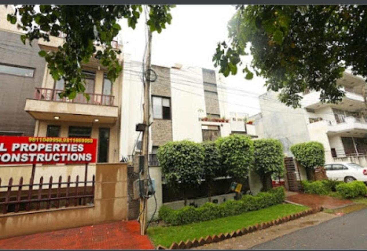 Hotel Pacific Inn Huda City Centre Gurgaon Exterior foto